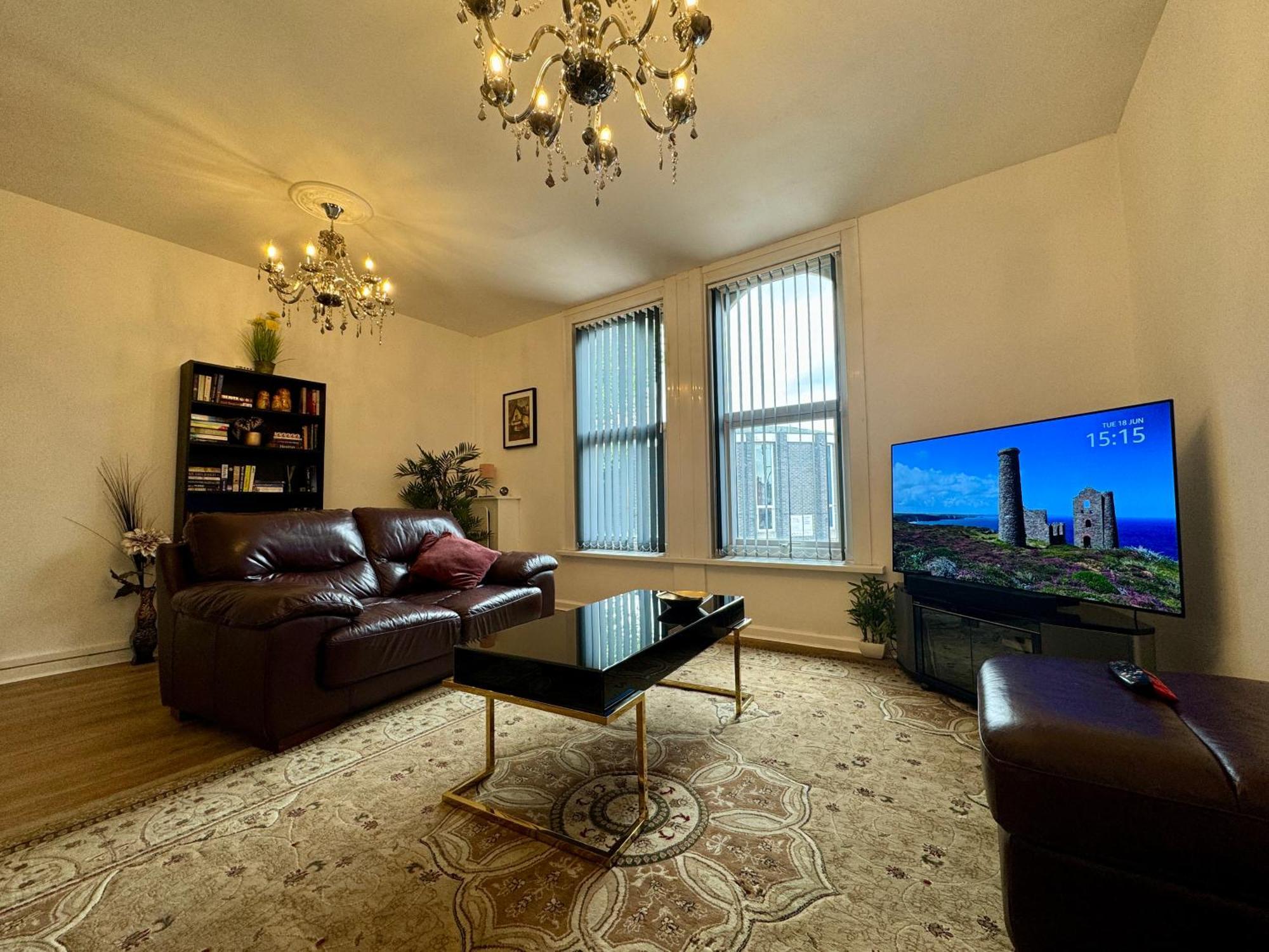 Lovely 2 Bed Apartment, Arnold Town Centre. นอตติงแฮม ภายนอก รูปภาพ