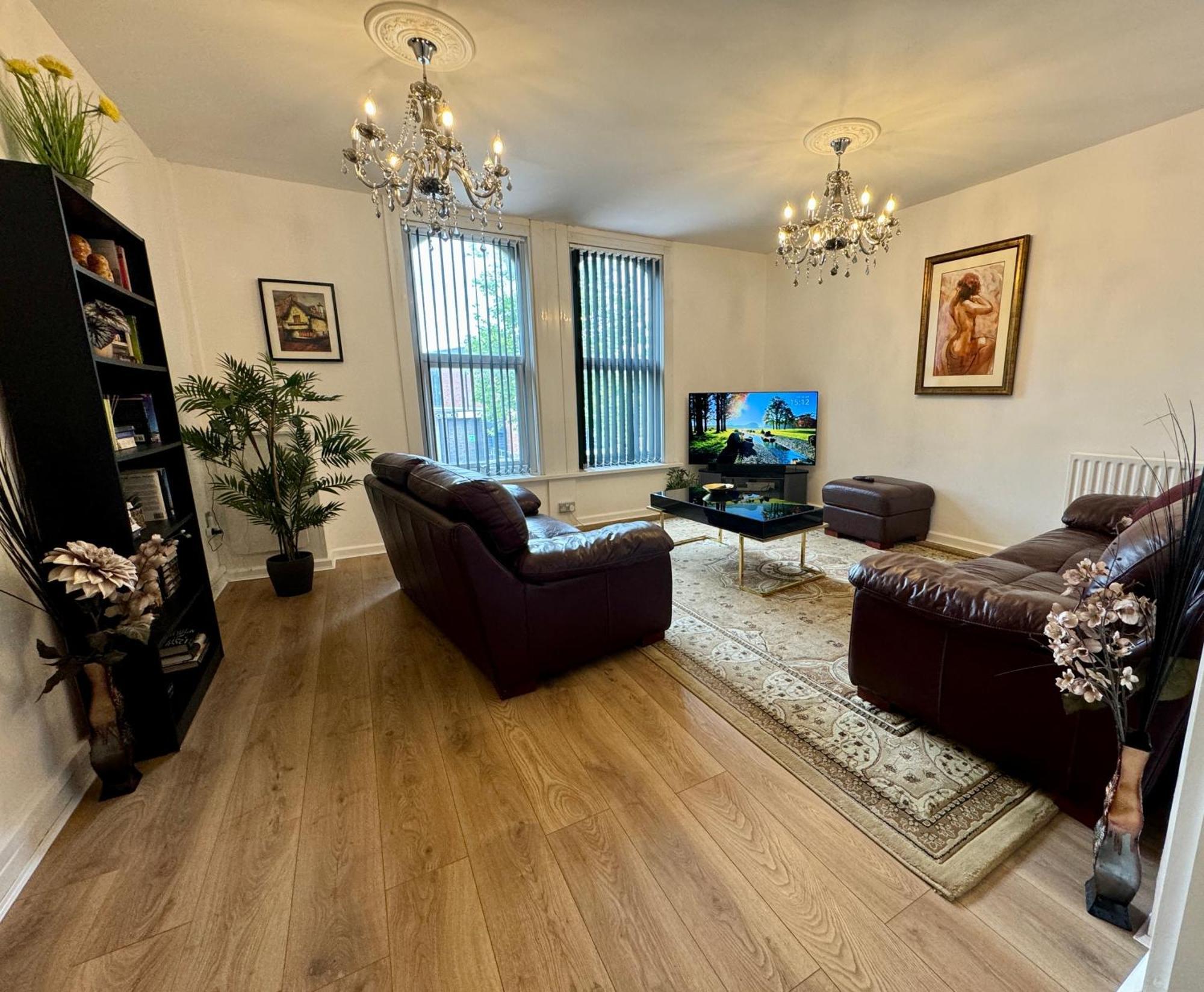 Lovely 2 Bed Apartment, Arnold Town Centre. นอตติงแฮม ภายนอก รูปภาพ